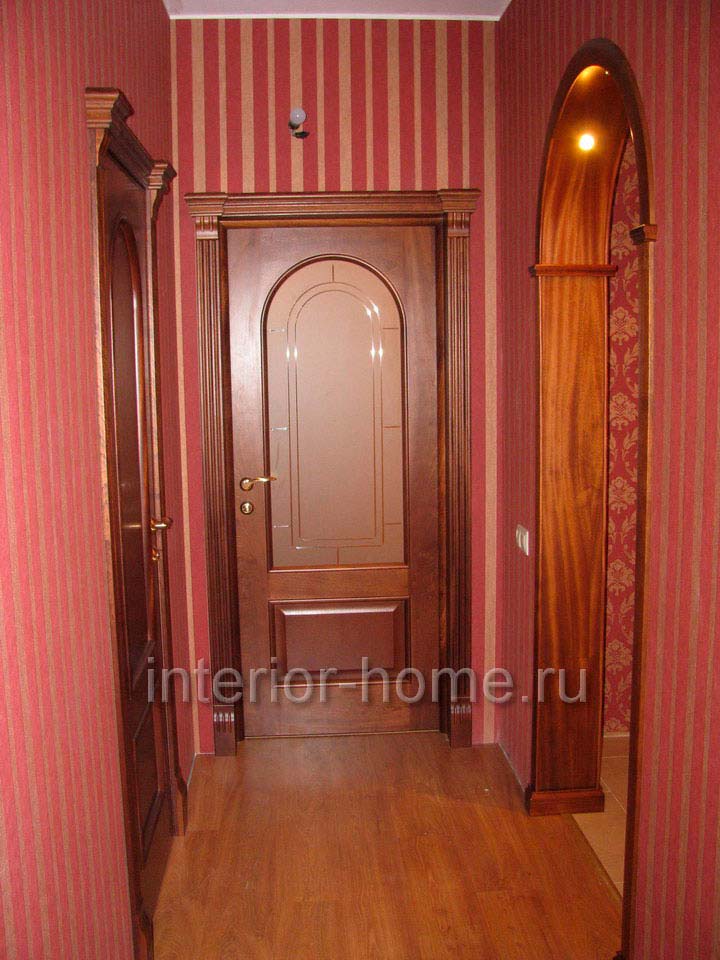 Фото арки Портал в нишу с карнизом арки для входных дверей фото